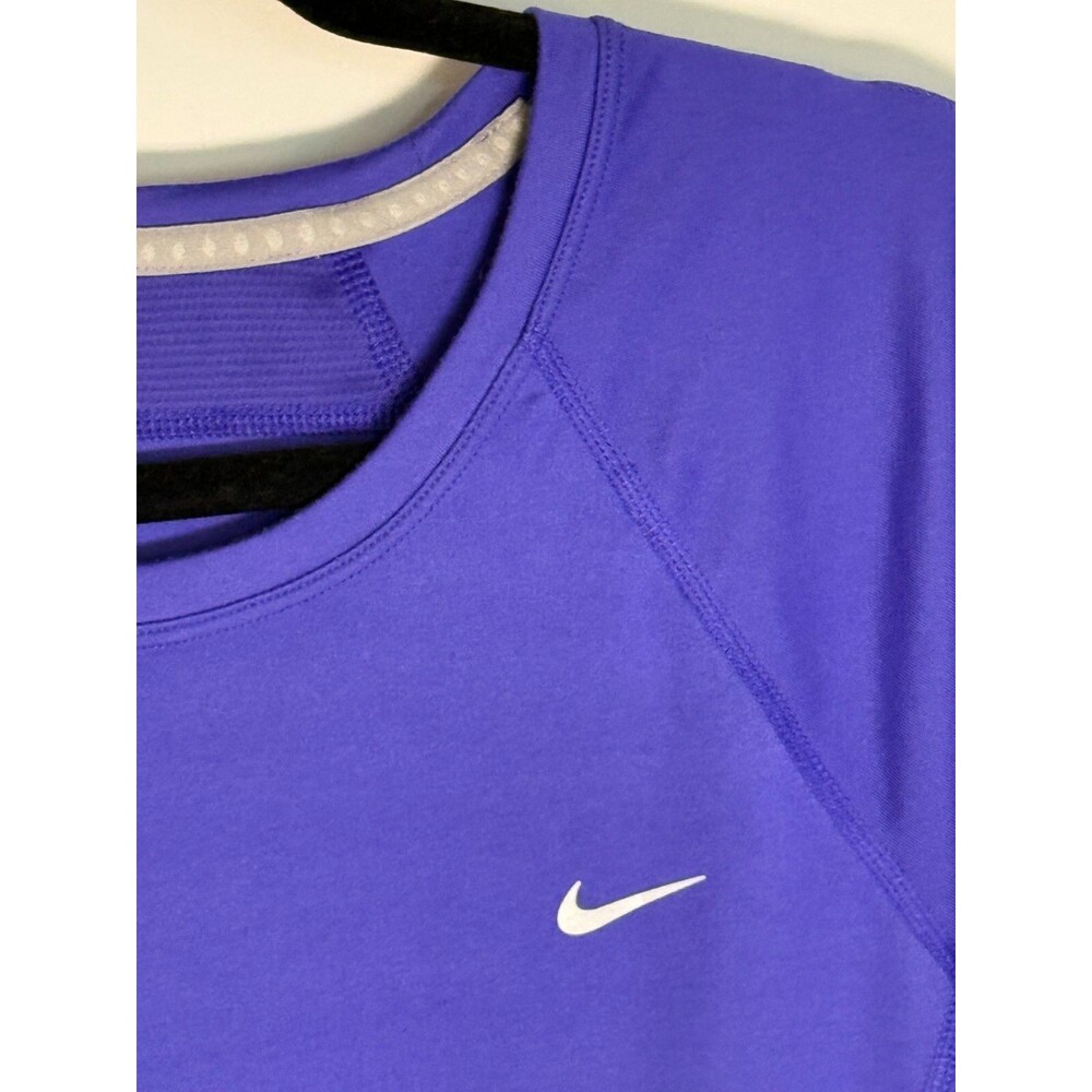 Nike Womens Sz Large Purple Drifit Long Sleeve Crew Neck Stretch Athleisure - Picture 3 of 5